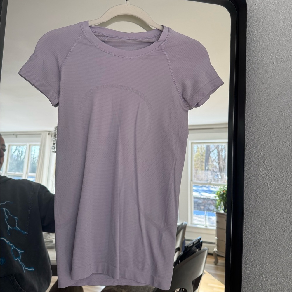 Light Purple Lululemon Swiftly Tech 2.0 Size 4